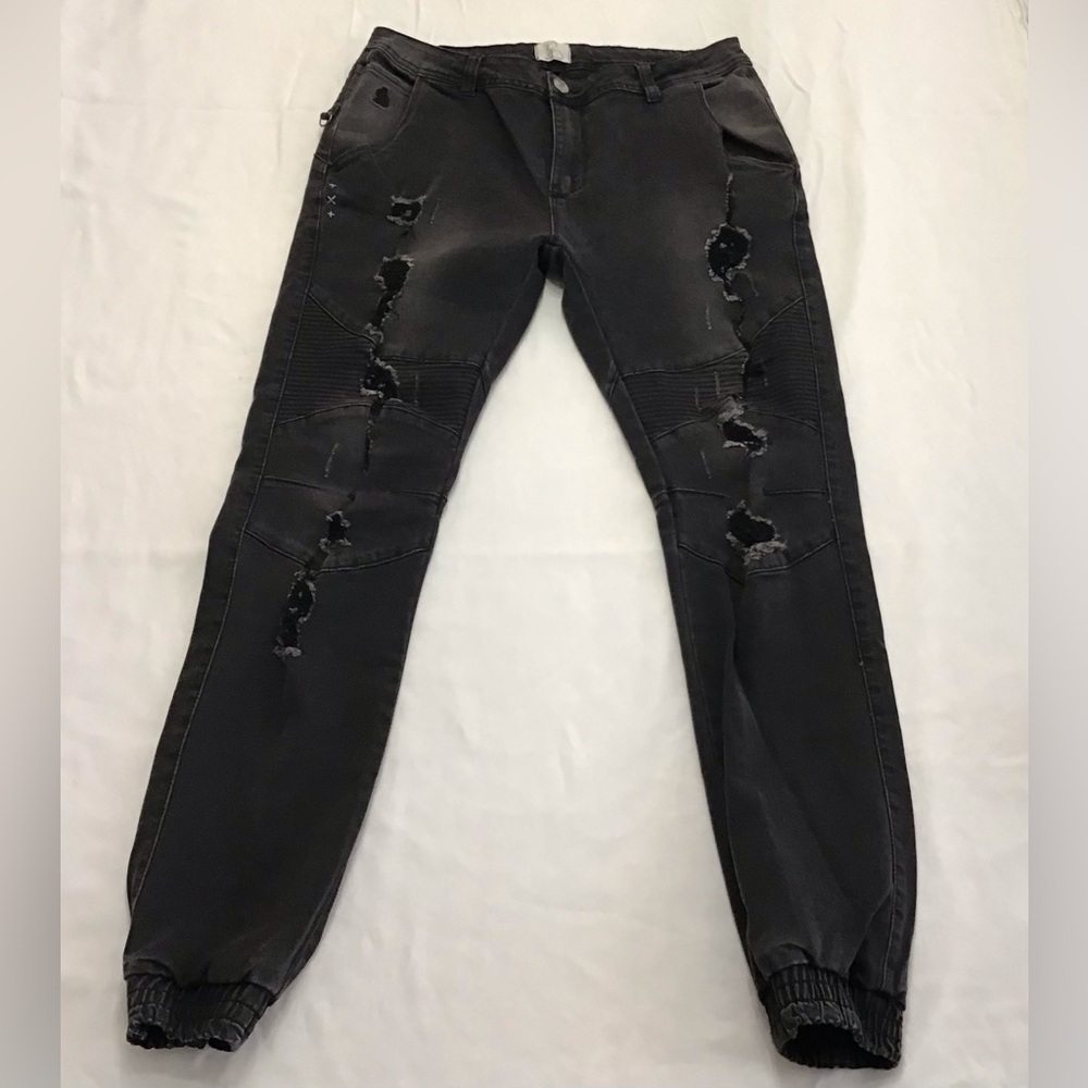NEW Men’s KUWALLATEE Sandblasted Distressed Jogger Jeans
